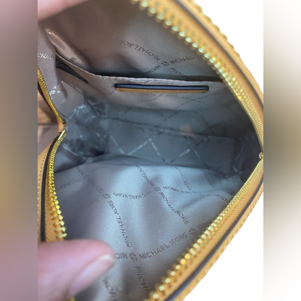 NWT Michael Kors Jaycee Backpack - Picture 4 of 4